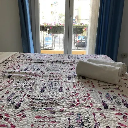 Venice Tour Hotel *